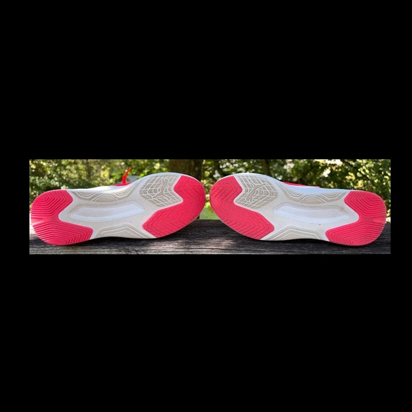 Puma Women's Softride STAKD Sneaker Orchid/Black - Picture 5 of 13